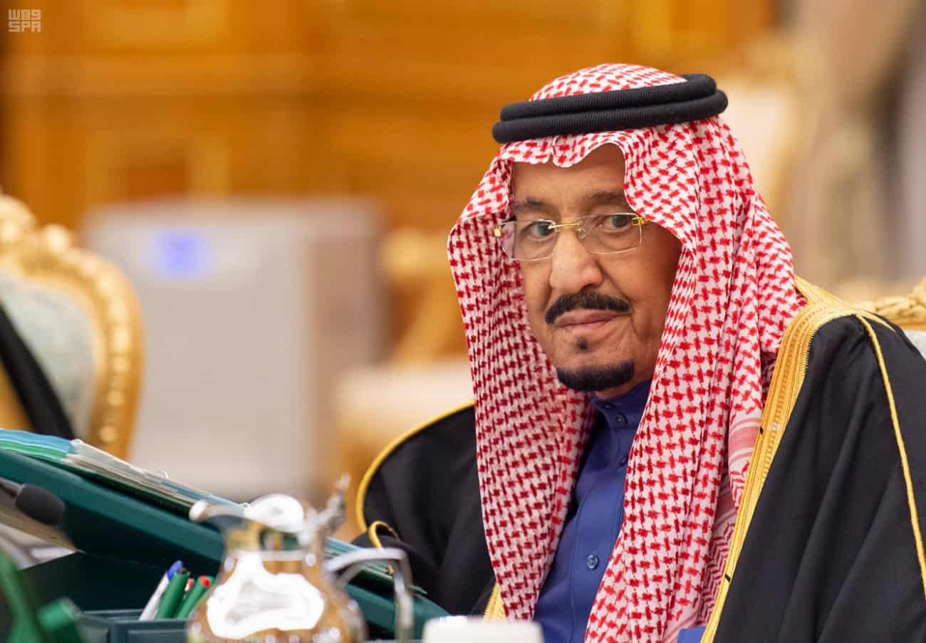 كُتاب وإعلاميون عُمانيون يطرحون رؤيتهم في قرار الملك سلمان بزيادة انتاج النفط .. هل سيُشلّ الاقتصاد العالمي!؟