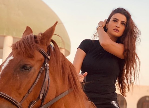 “دبي بها 200 ألف جنسية”.. علا الفارس تُخرس المطبلة ماريا معلوف بعد تطاولها عليها ومهاجمة غادة عويس
