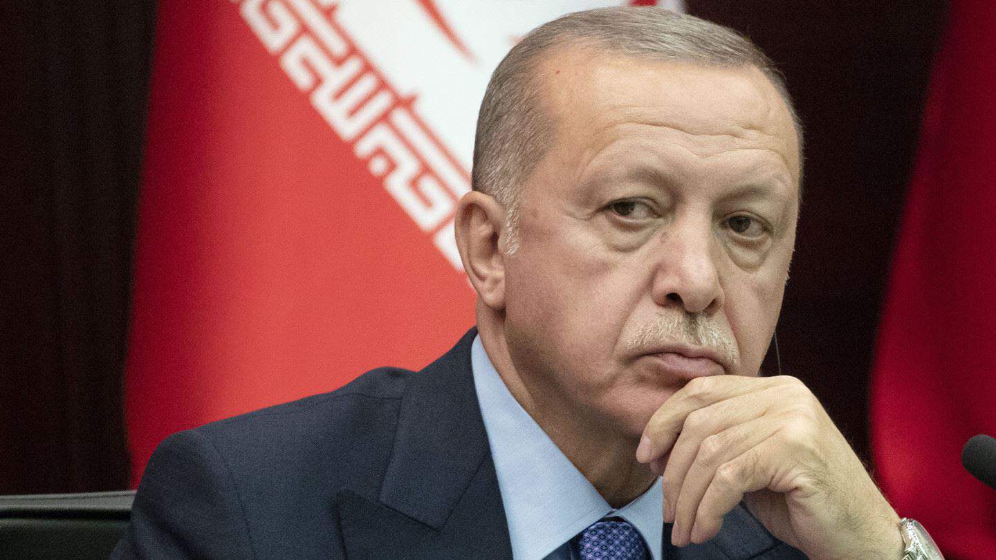 إسرائيل تشن هجوما على أردوغان لرفضه الإطاحة بمرسي