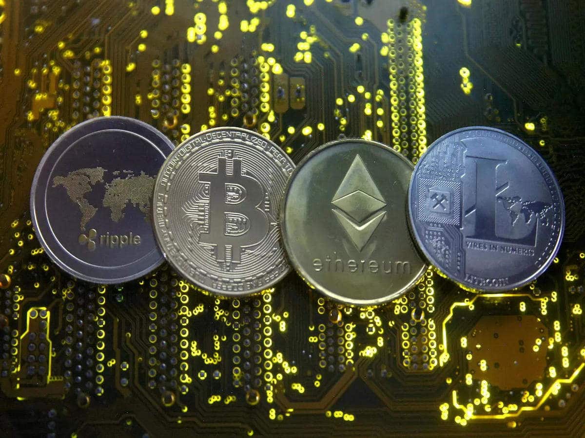 أسعار العملات المشفرة الأربعاء مع تداول البيتكوين فوق مستوى 42000 دولار