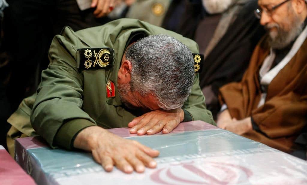 “ميدل إيست آي”: كيف انعكس اغتيال قاسم سليماني سلباً على أمريكا وإسرائيل!