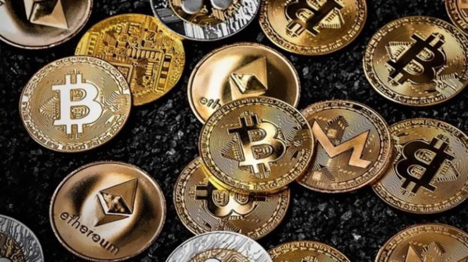 ارتفاع جماعي كبير في أسعار العملات الرقمية.. هذا ما وصل له سعر “البيتكوين”!