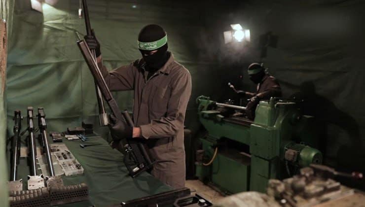 “غول القسام” تحصد رؤوس 25 جندياً إسرائيلياً.. المقاومة تجرب سلاحها الجديد (فيديو)