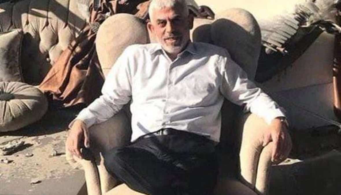 مصدر حمساوي: السنوار خرج من الأنفاق والتقى مقاتليه .. وهذا عدد الجنرالات والضباط لدينا”