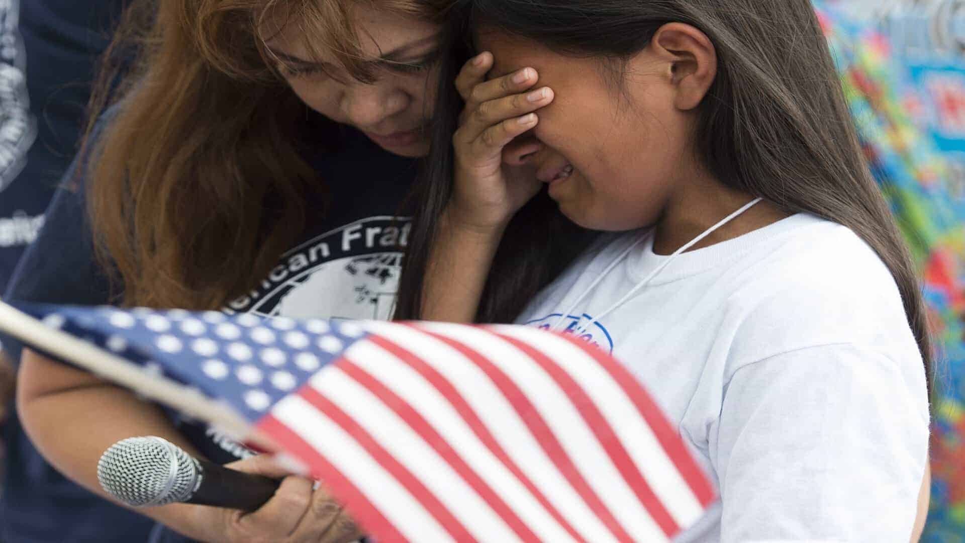 ضجة في أمريكا بسبب 13 ألف صورة جنسية تكشف أطفالًا في أوضاع صادمة.. ما القصة؟