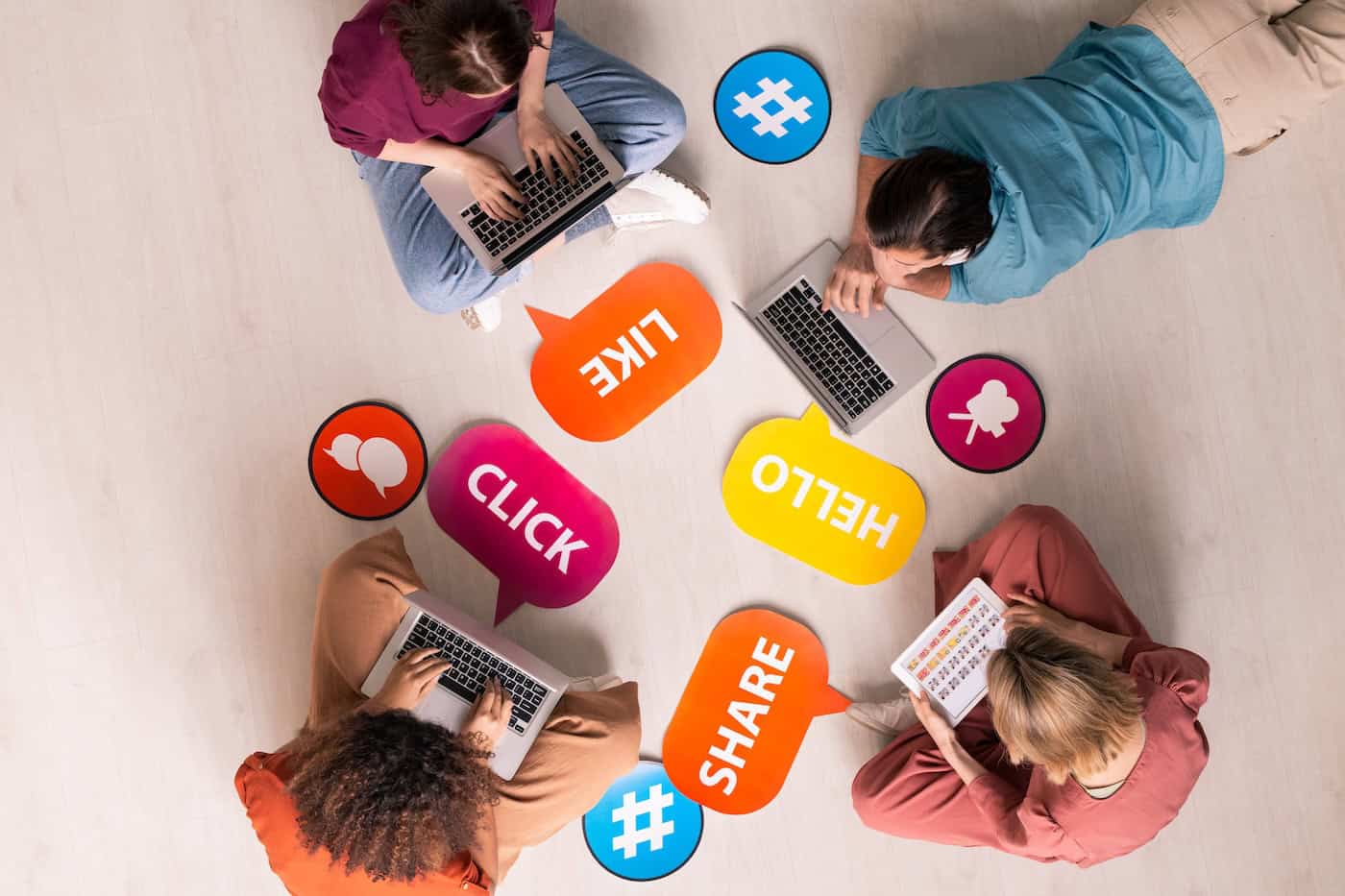 تطبيق SocialAI يُثير الجدل حول مستقبل التفاعل الاجتماعي عبر الإنترنت