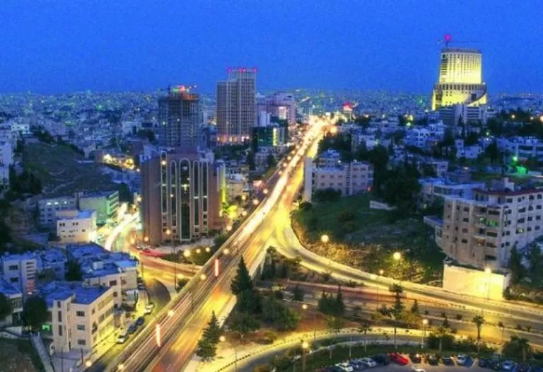تقرير يكشف عن مخالفات في مشروع صرف صحي غرب إربد وتغاضي ديوان المحاسبة الأردني