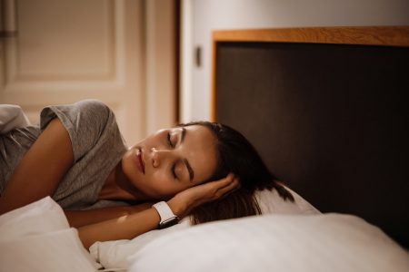 ما الذي يساعد على نوم هاديء