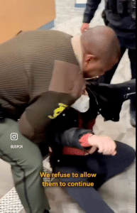 احتجاجات غاضبة في شيكاغو