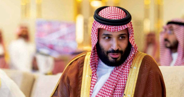 إهانة معتمر مصري داخل الحرم المكي تثير الغضب