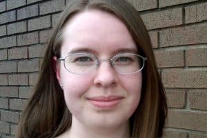 مشروب غامض يتحول إلى دليل جريمة غادرة تكشف وجها خفيا في بلدة ظلت لسنوات تنعم بالهدوء تاركا التساؤلات حول من يمكن الوثوق به بعد الآن