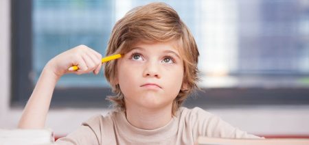 مهارة التفكير النقدي في عقول الأطفال