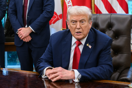 الرئيس الأمريكي دونالد ترامب