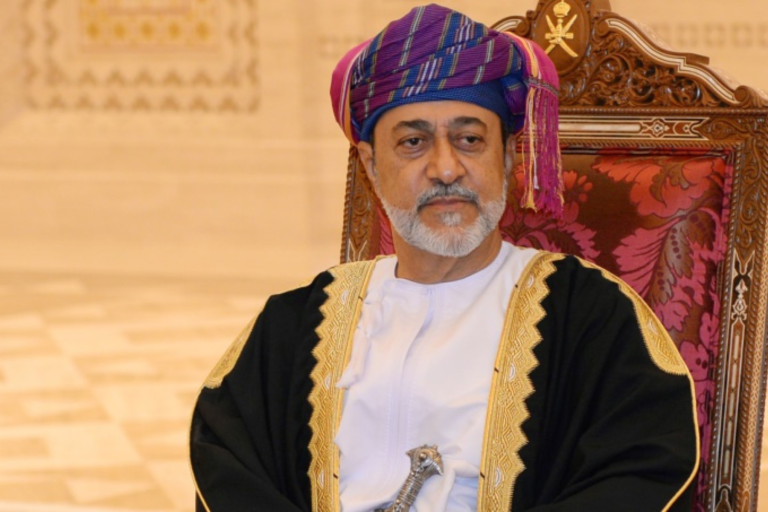 السلطان هيثم بن طارق