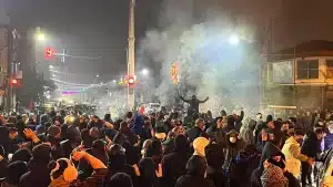 المظاهرات تتصاعد في إيران