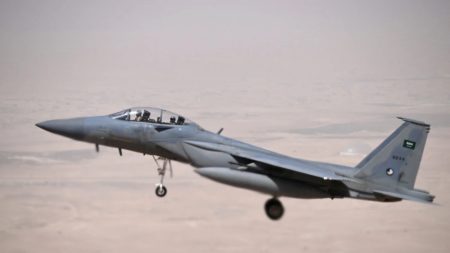 السعودية تتحدى هيمنة السلاح الأمريكي.. كيف تهدد الشراكة السعودية التركية في “صناعة المقاتلات” نفوذ واشنطن؟ أنقرة والرياض تدرسان تعاونًا عسكريًا جديدًا يضع واشنطن أمام اختبار نفوذها في المنطقة وسط تساؤلات عن موازين القوة والتحالفات المقبلة