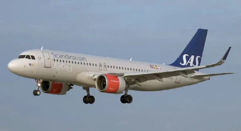 سباق خفي يدور خلف جدران المطارات حيث تكشف الرحلات المنضبطة عن نظم دقيقة وفرق تسابق الوقت حفاظًا على ثقة المسافرين وسُمعة شركات الطيران