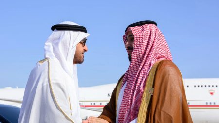 تحركات سعودية متسارعة تعيد تشكيل موازين المنطقة وتفتح مسارًا جديدًا للتعاون والتنمية وسط تساؤلات حول شكل الشرق الأوسط القادم