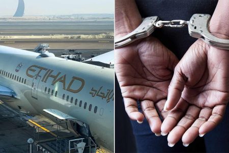 اتهام راكبة على متن الاتحاد للطيران بالاعتداء على طاقم الرحلة وعقوبة محتملة تصل إلى 20 عامًا رحلة عادية تحولت إلى مشهد فوضوي بعد تصرفات راكبة تسببت بتدخل الطاقم والأمن ما جعل مصيرها القضائي يثير تساؤلات حول سلوك المسافرين جوا