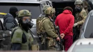 تراجع غير متوقّع في عمليات الترحيل يمنح آلاف المهاجرين في مينيسوتا شعورًا مؤقتًا بالأمان وسط تساؤلات حول مستقبل سياسات الهجرة الأميركية