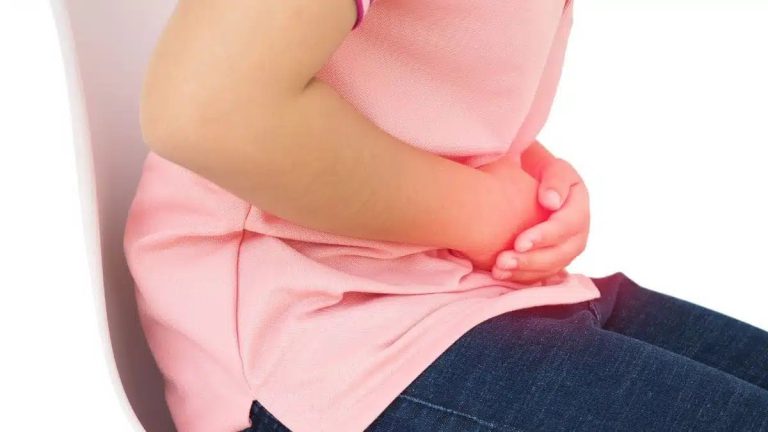 بعض الأطعمة مذاقاً مزعجاً بعد ساعات من تناولها،