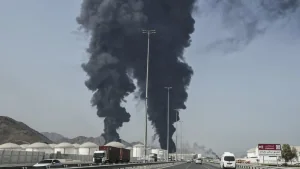 تحذيرات متصاعدة من انزلاق الشرق الأوسط إلى فوضى جديدة بعدما فقد ترامب السيطرة على حرب إيران وسط تزايد الهجمات واتساع رقعة الصراع الإقليمي