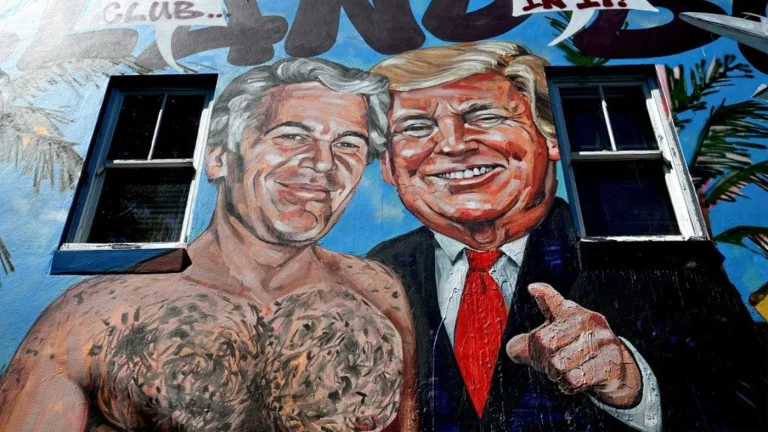 من الميدان إلى الفضائح.. طهران توظف ملف “إبستين” في حربها الكلامية ضد الولايات المتحدة تصاعد الخطاب الإيراني الذي يربط النخبة السياسية الأمريكية بفضيحة إبستين في خضم حرب متسارعة مع واشنطن وتل أبيب يفتح تساؤلات حول حدود الأخلاق والسياسة