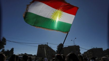 سيناريو “الغزو البري”: هل يشارك أكراد إيران في هجوم مدعوم أمريكياً ضد طهران؟ مقاتلون أكراد في المنفى يواجهون مستقبلًا غامضًا بين ضغط طهران وتحولات الإقليم فيما تتزايد التساؤلات حول مصيرهم في أي مواجهة مقبلة