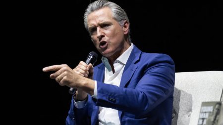 تصريحات حاكم كاليفورنيا تفتح باب التساؤلات حول حدود دعم واشنطن لإسرائيل وسط تزايد الغضب الشعبي وضغوط تدعو لمراجعة المواقف الأميركية