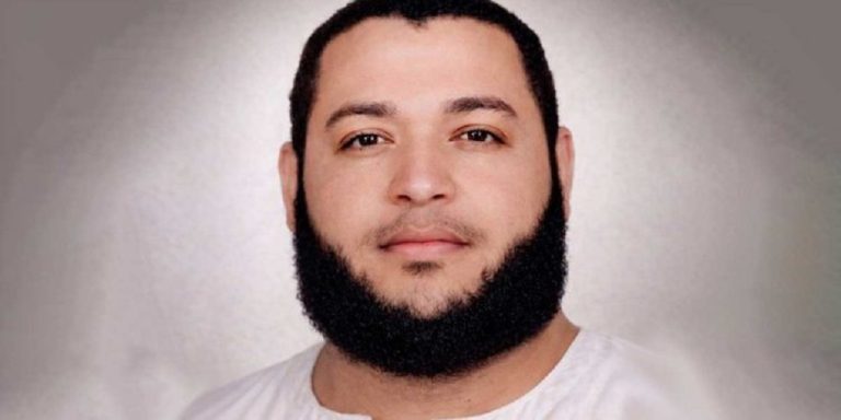 رحيل سجين مصري بعد سنوات من العزلة يشعل تساؤلات حول ثمن الصمت والانتظار في الزنازين وما تبقى من العدالة خلف الأبواب المغلقة