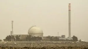 تصاعد التوتر بين طهران وتل أبيب بعد ضربات متبادلة استهدفت مواقع نووية حساسة يترك المنطقة على حافة مواجهة أوسع تعيد رسم موازين الردع والخطر النووي