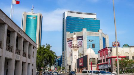 تزايد القلق في البحرين بعد سحب الجنسية من عشرات الأسر وسط اتهامات بولاءات خارجية وأسئلة عن مصير من باتوا بلا وطن في ظل تصاعد التوتر الإقليمي