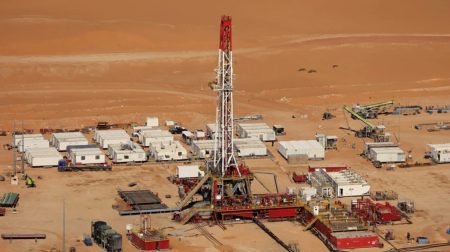 تأكيد سعودي رسمي يكشف خسائر كبيرة في صادرات النفط بعد هجمات إيرانية تطاول منشآت حيوية وتثير تساؤلات حول أمن الإمدادات واستقرار السوق العالمي