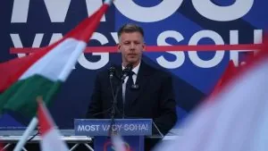 تحوّل غير مسبوق في المجر يعيد رسم ملامح أوروبا مع صعود بيتر ماغيار الذي أنهى حقبة أوربان وفتح الباب أمام إعادة الثقة بين بودابست وبروكسل