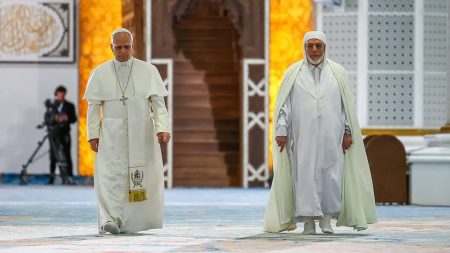 تفجيران في البليدة يثيران صدمةً في خضم الزيارة التاريخية للبابا إلى الجزائر بينما تتقاطع رسائل السلام والتحذير من العنف مع توتر المواقف الدولية