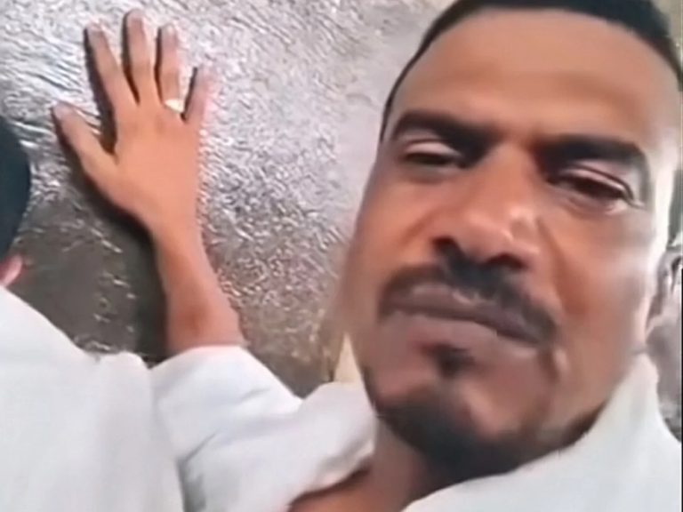من ركام دارفور إلى أستار الكعبة.. هل يمحو “حج سافانا” خطايا دماء السودانيين وجرائم الدعم السريع؟ ظهور علي رزق الله «سافانا» في مكة بعد انشقاقه عن الدعم السريع يثير جدلاً سودانياً، وسط اتهامات للقوة بارتكاب فظائع في دارفور.