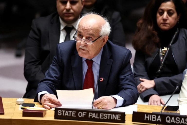 تسريب برقية أمريكية سرية: كيف تحارب واشنطن السفير الفلسطيني رياض منصور داخل أروقة الأمم المتحدة؟ واشنطن تهدد بسحب تأشيرة السفير الفلسطيني لدى الأمم المتحدة