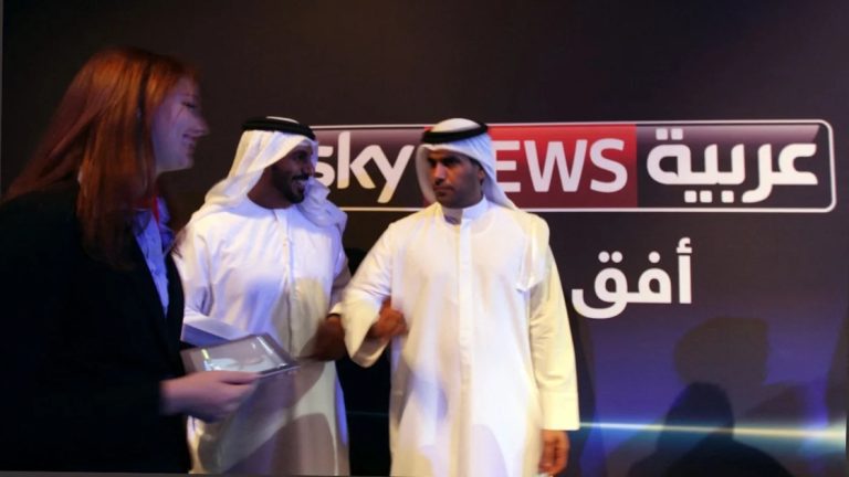 تنهي سكاي شراكتها في سكاي نيوز عربية، مانحة شركة IMI الإماراتية السيطرة الكاملة على الشبكة مع استمرار استخدام العلامة، وسط تدقيق بشأن تغطية السودان.